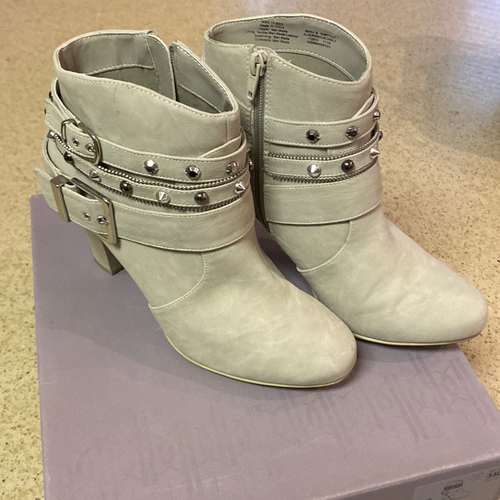 Super cute Jennifer Lopez boots. Worn once.